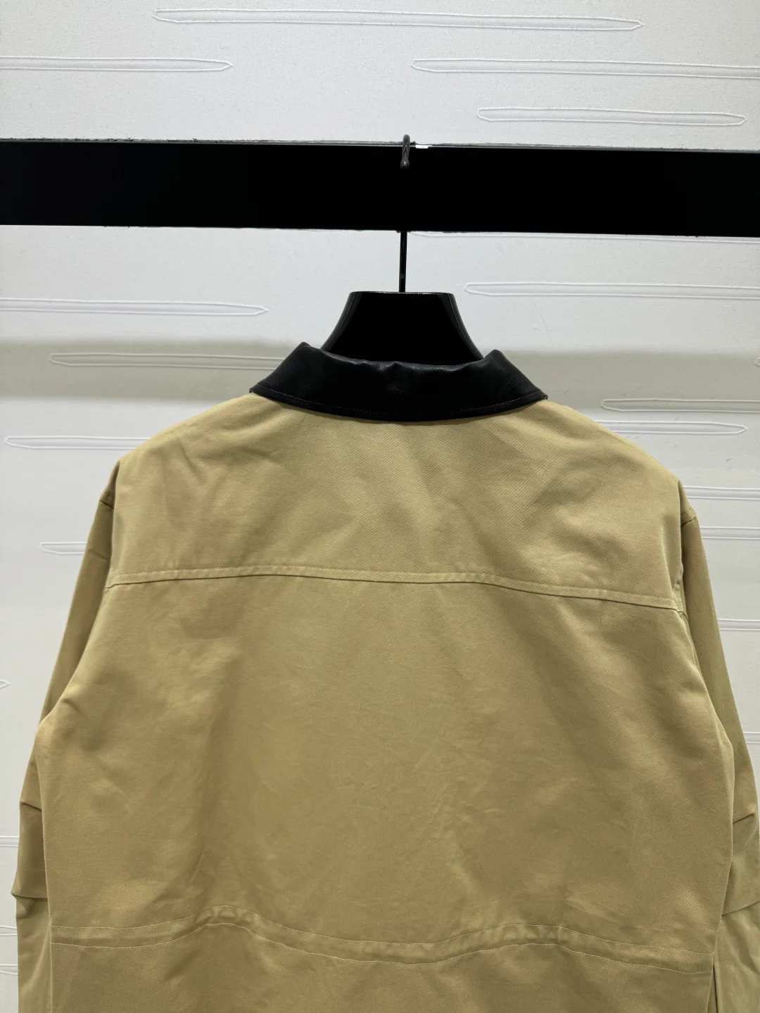 Women's Jackets And Down Jackets PRADA 18333059