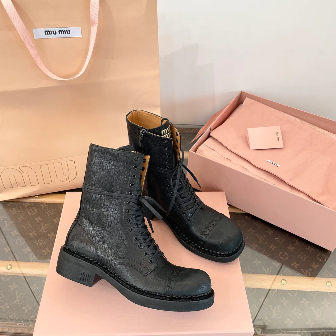 Women's Ankle Boots MIU MIU 18132685