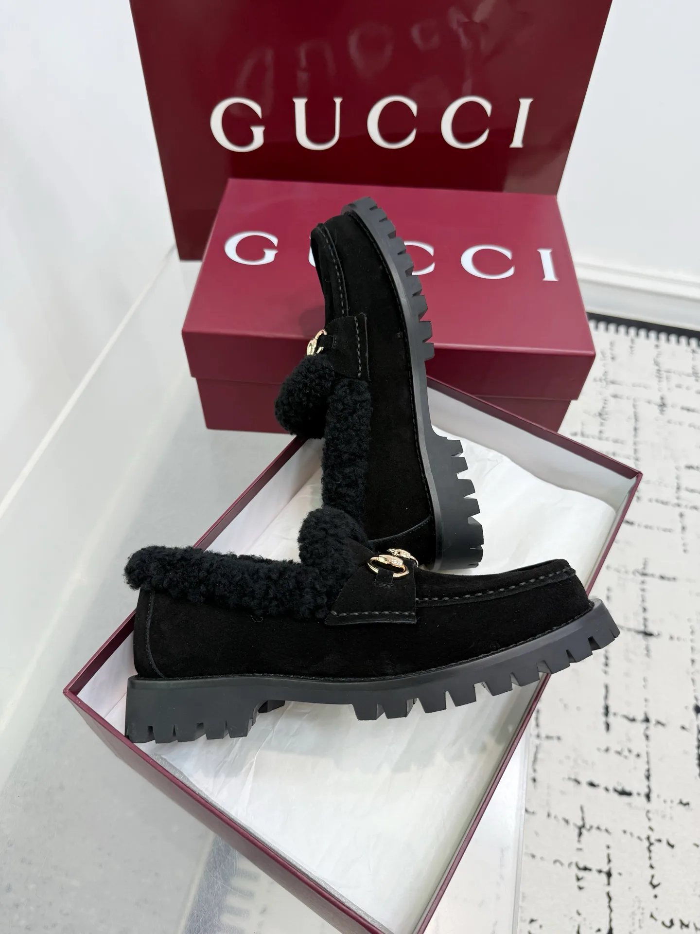 Women's Loafers And Moccasins GUCCI 18393486