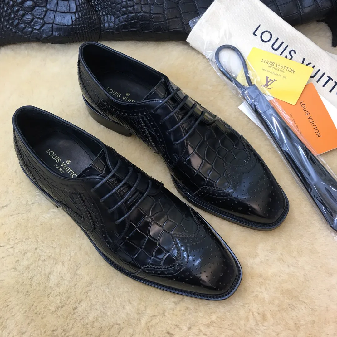 Men's Loafers And Dress Shoes LOUIS VUITTON 17955346