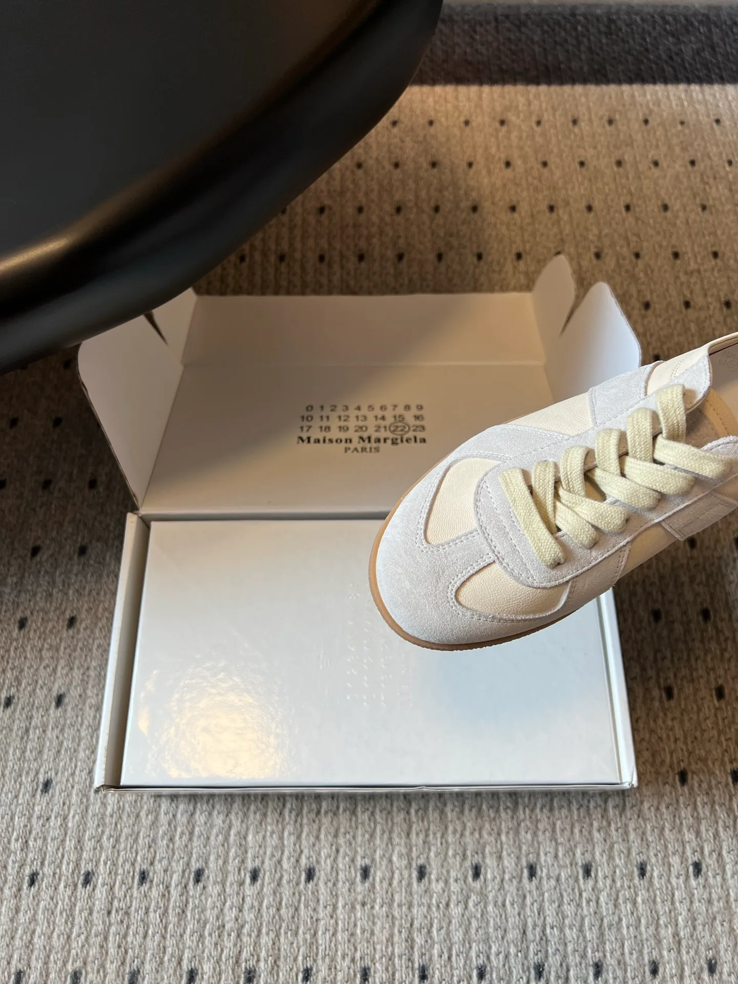 Women's Sneakers MAISON MARGIELA 17310262