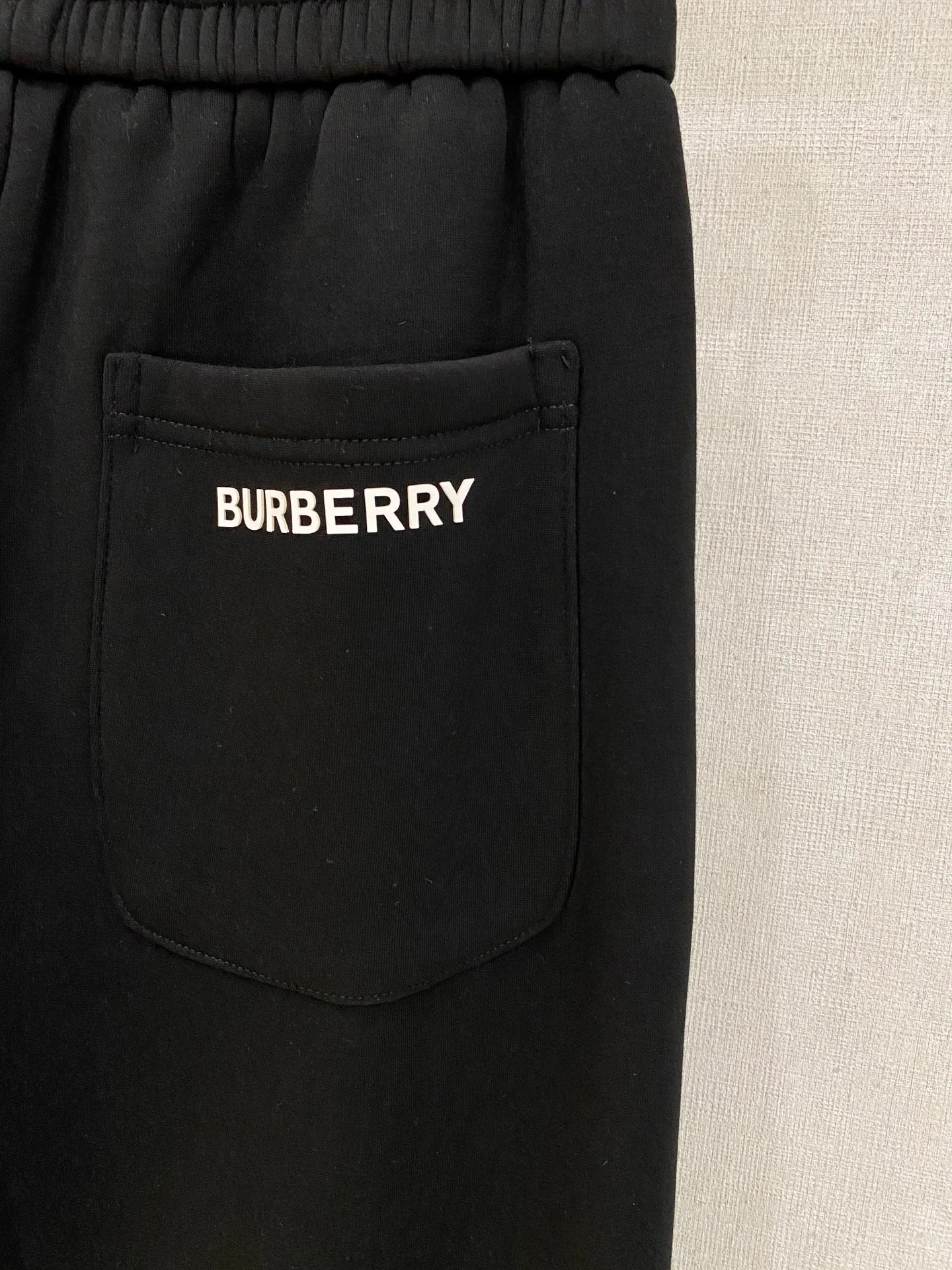 Men's Trousers BURBERRY 18246755