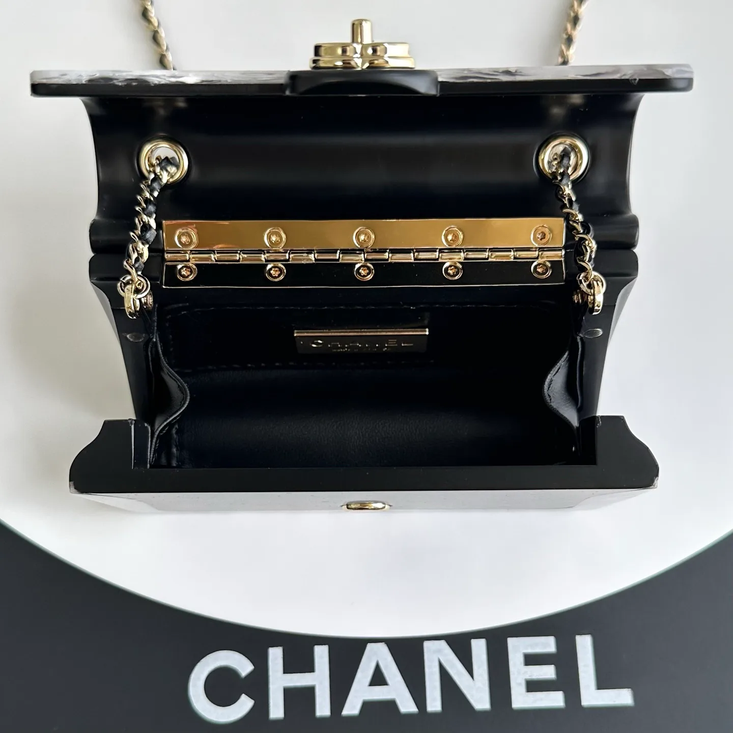 Women's Classic Handbags CHANEL 18058571