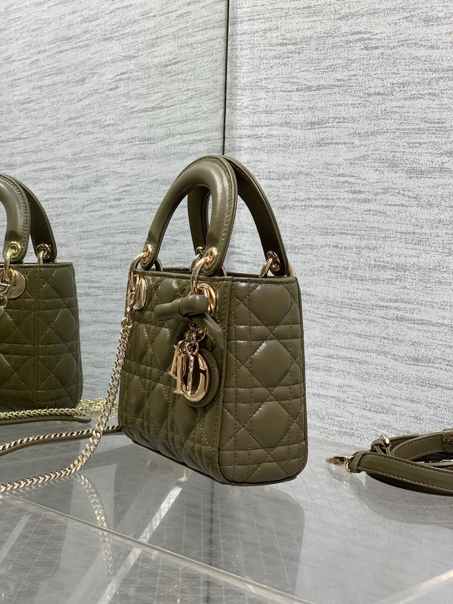 Women's Classic Handbags CHRISTIAN DIOR 17601505