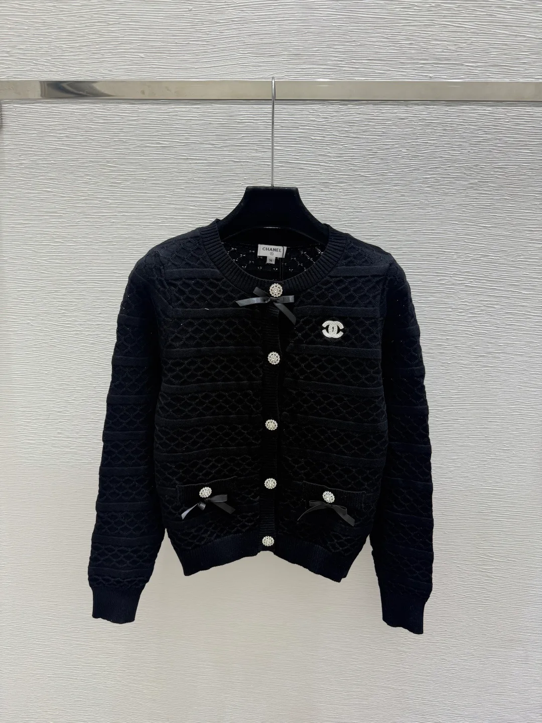 Women's Jumpers And Sweaters CHANEL 18021936