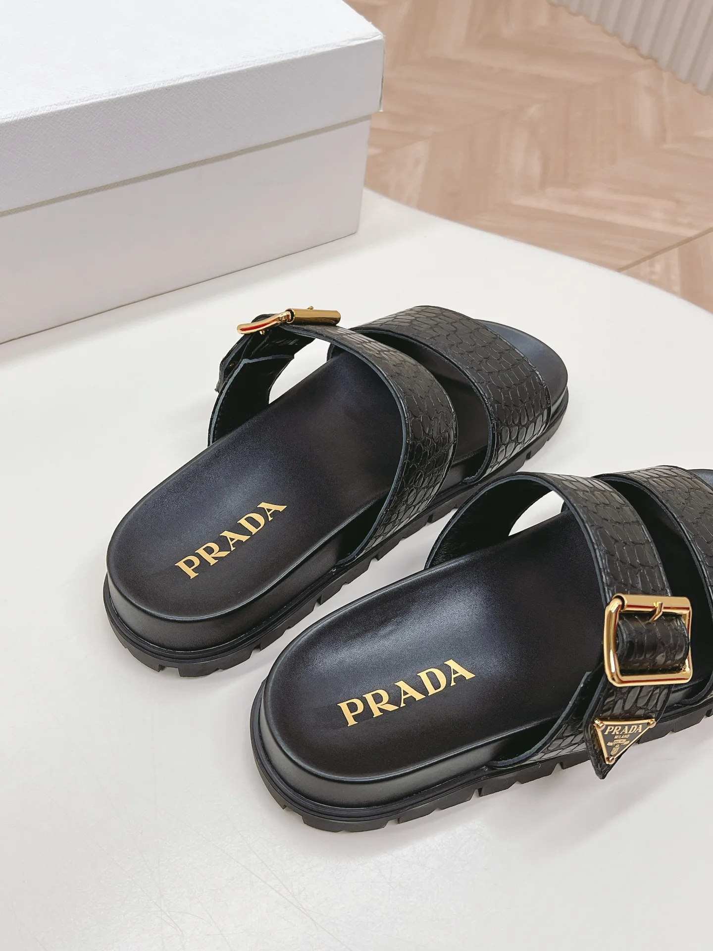 Women's Flip-Flops PRADA 17499576