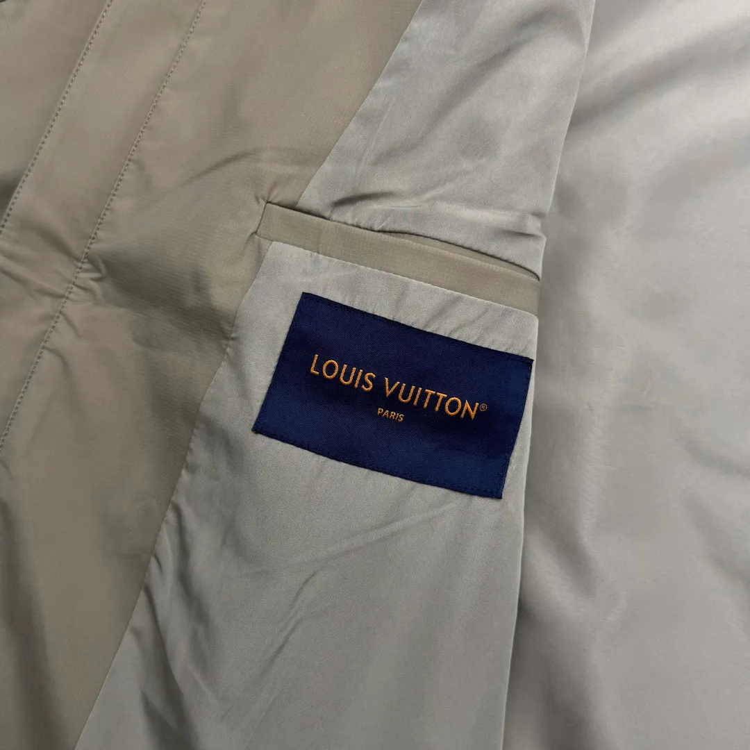 Men's Jackets And Down Jackets LOUIS VUITTON 17548749