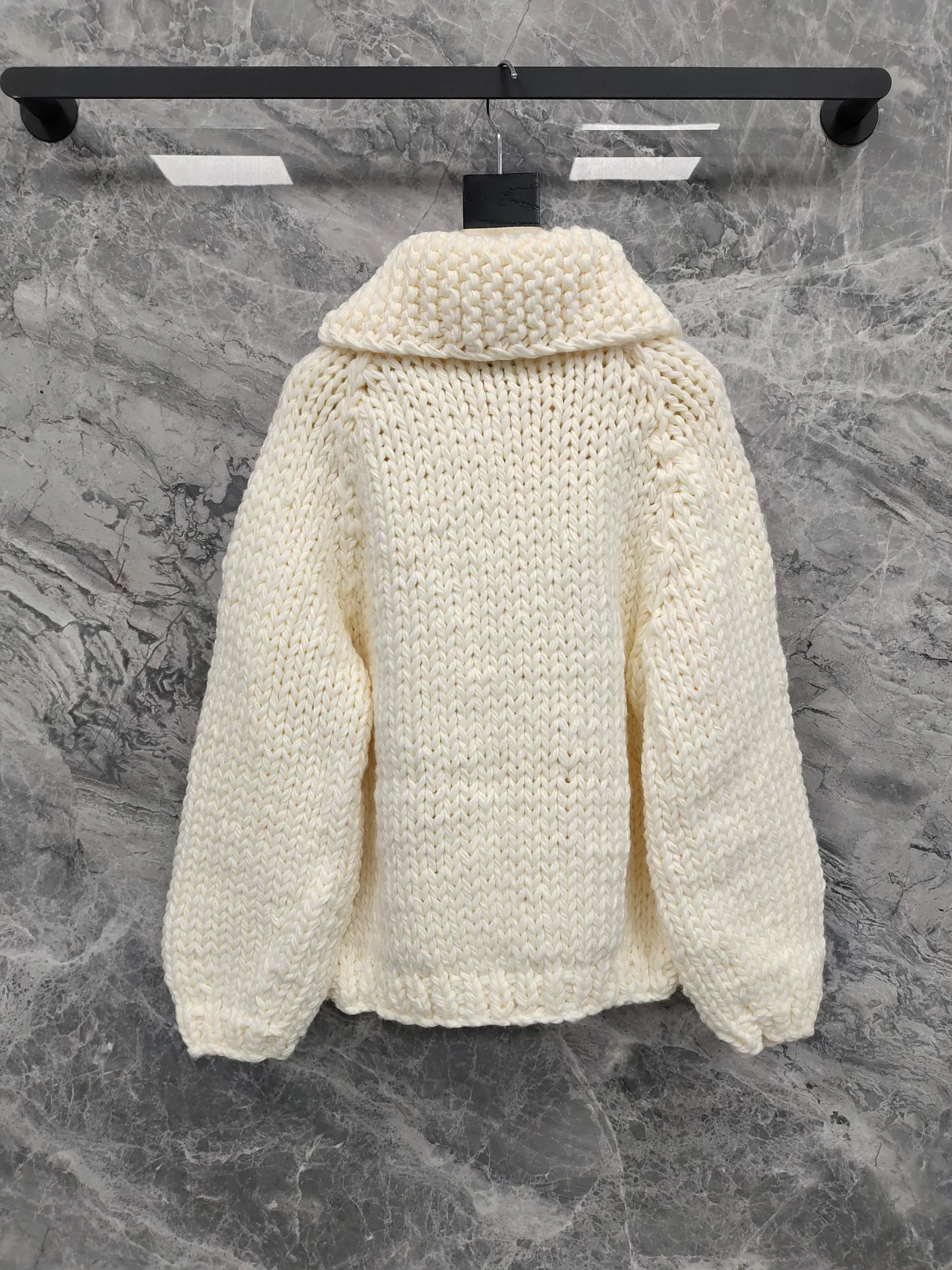 Women's Jumpers And Sweaters CHANEL 18211761