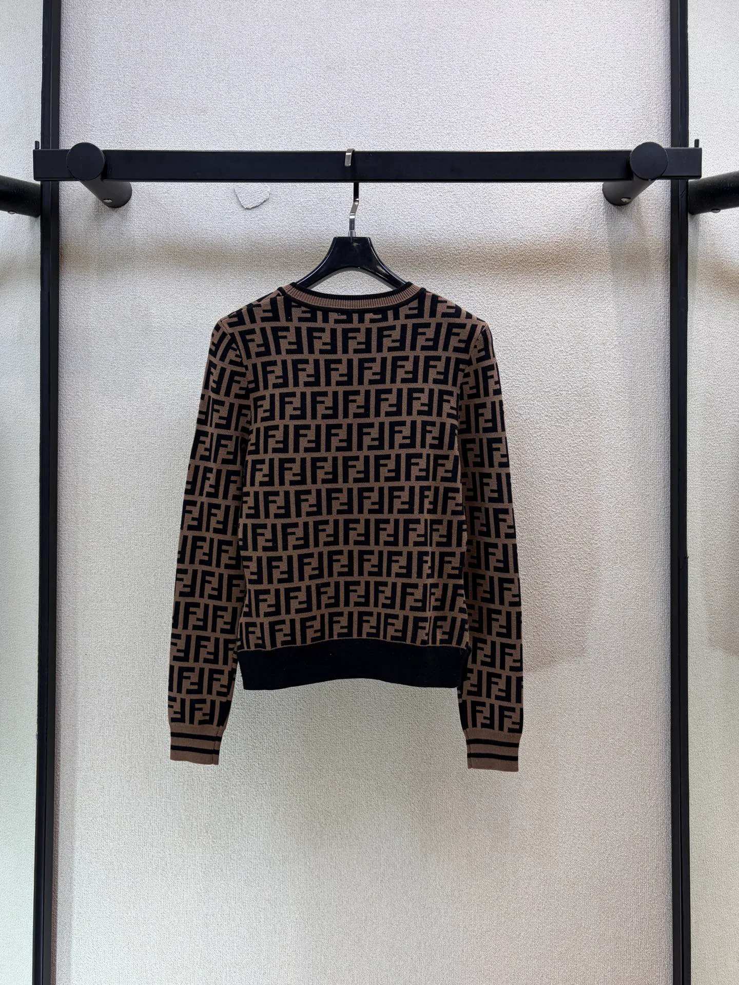Women's Jumpers And Sweaters FENDI 18128354