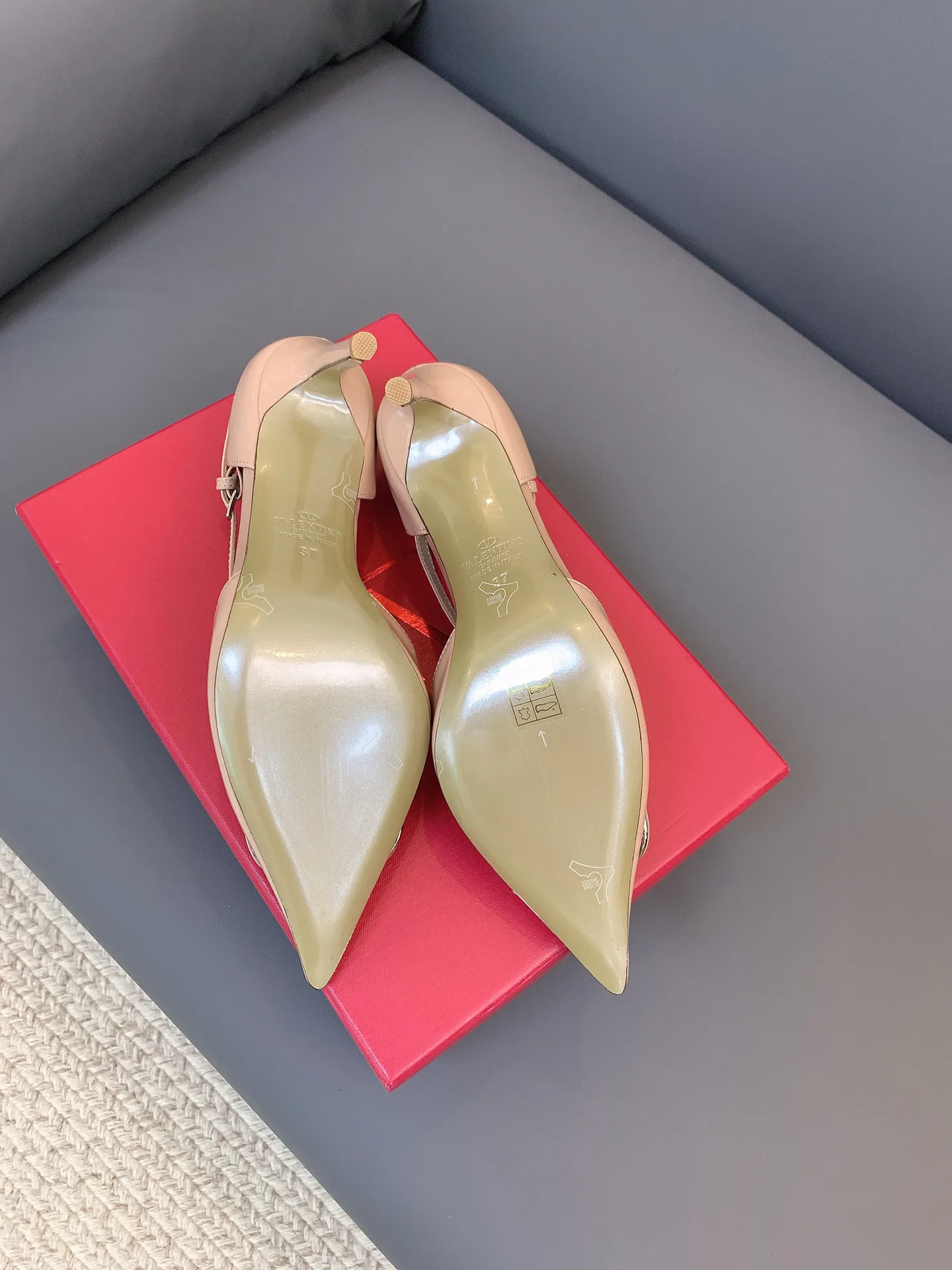 Women's Heels VALENTINO 17656642