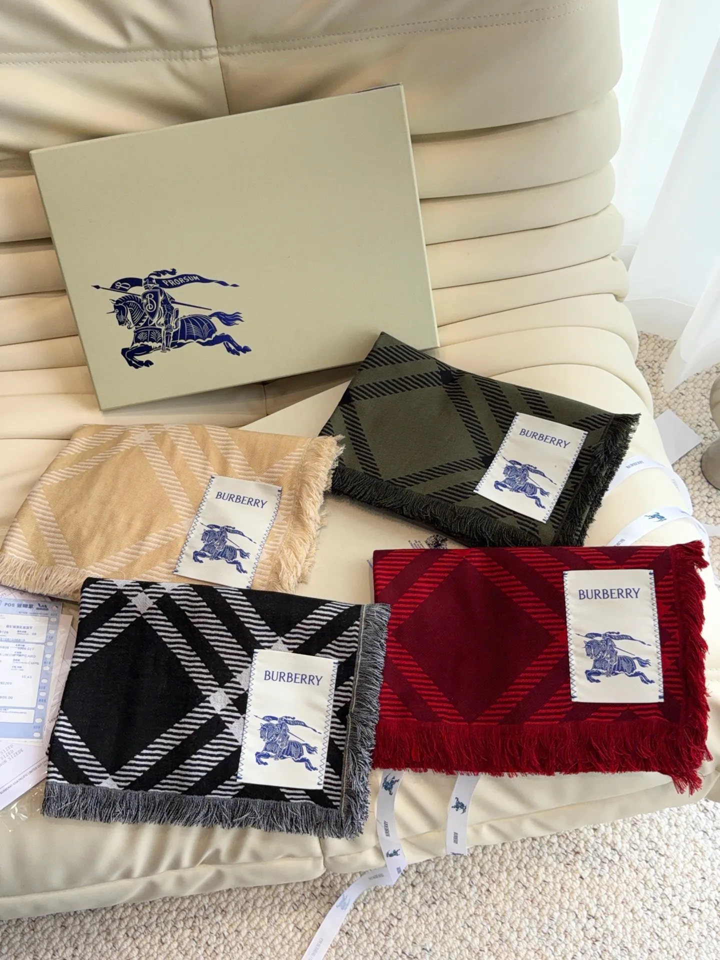 Scarves BURBERRY 18401208