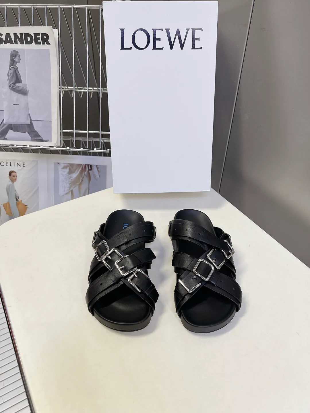 Women's Sandals LOEWE 17077130