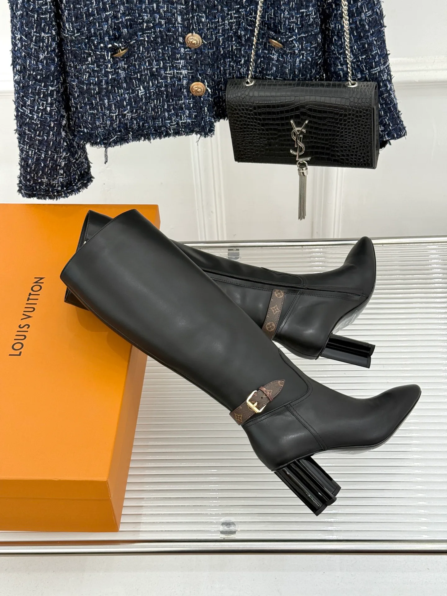 Women's Boots LOUIS VUITTON 18294470