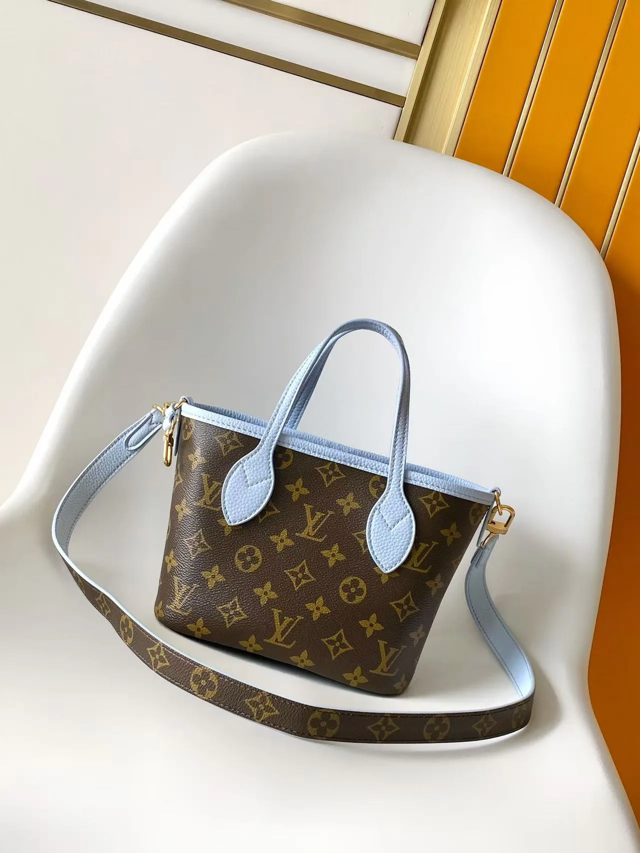 Women's Classic Handbags LOUIS VUITTON 17483327