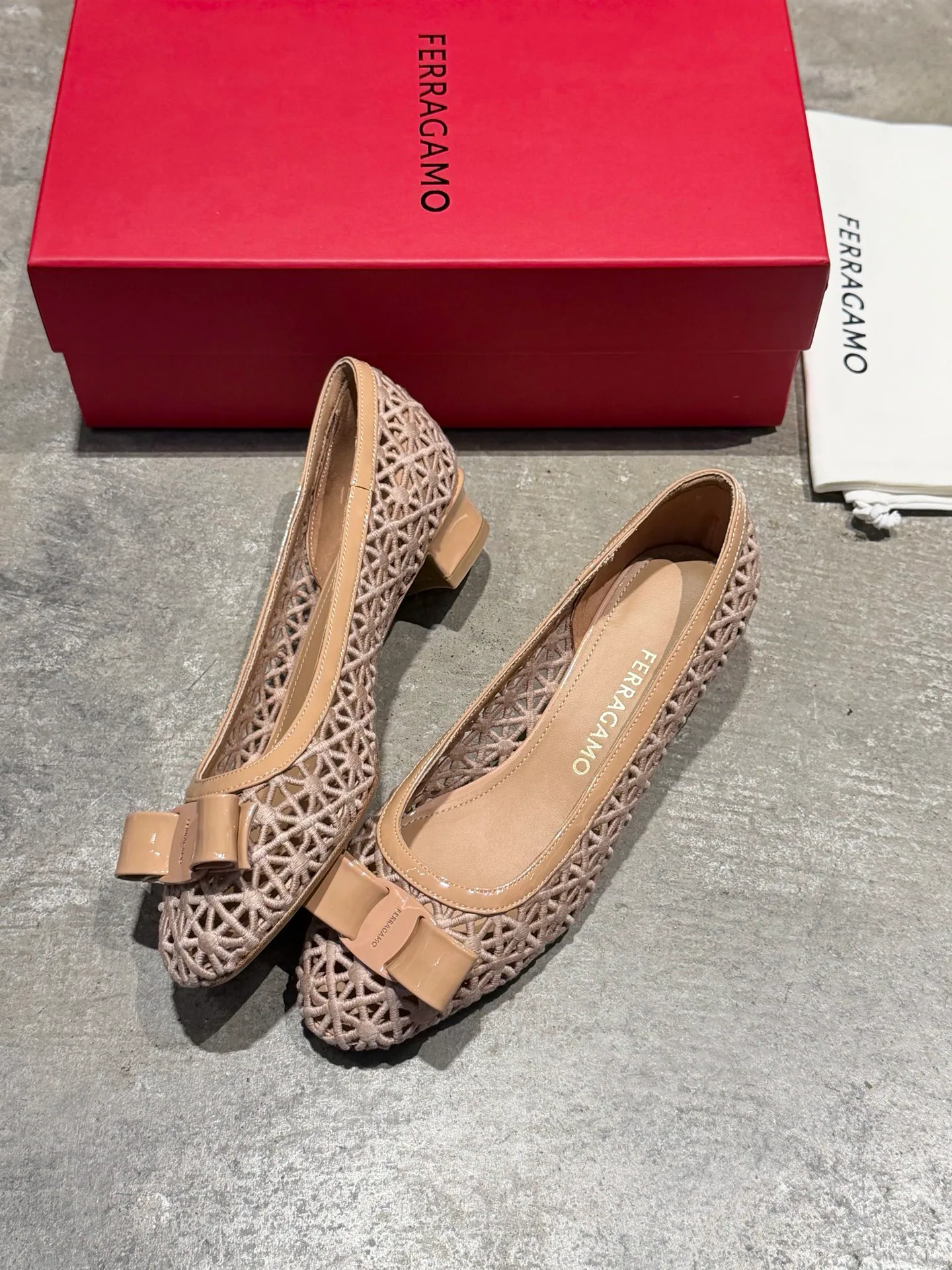 Women's Heels SALVATORE FERRAGAMO 17642582