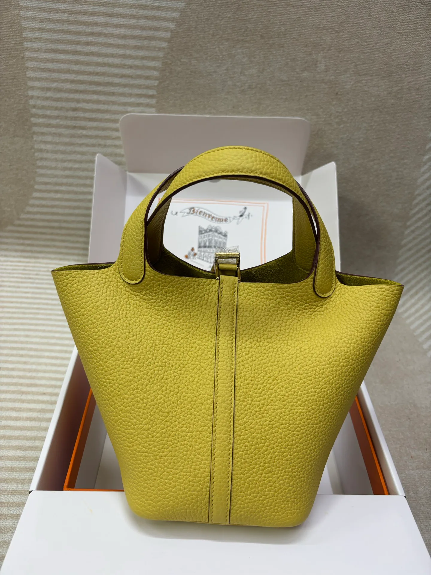 Women's Classic Handbags HERMES 18203184