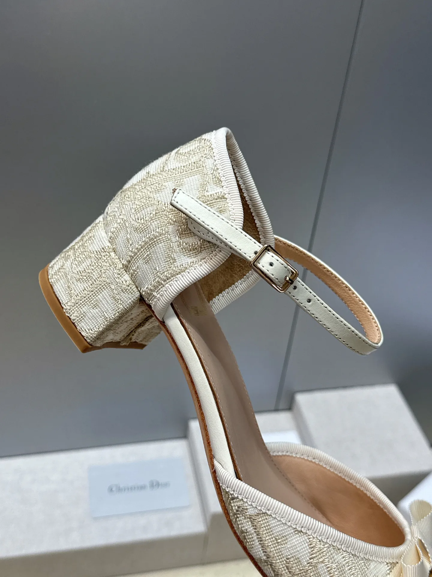 Women's Heels CHRISTIAN DIOR 17612356
