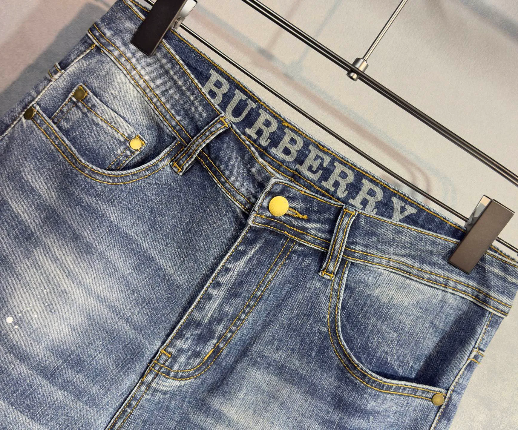 Men's Jeans BURBERRY 18098396