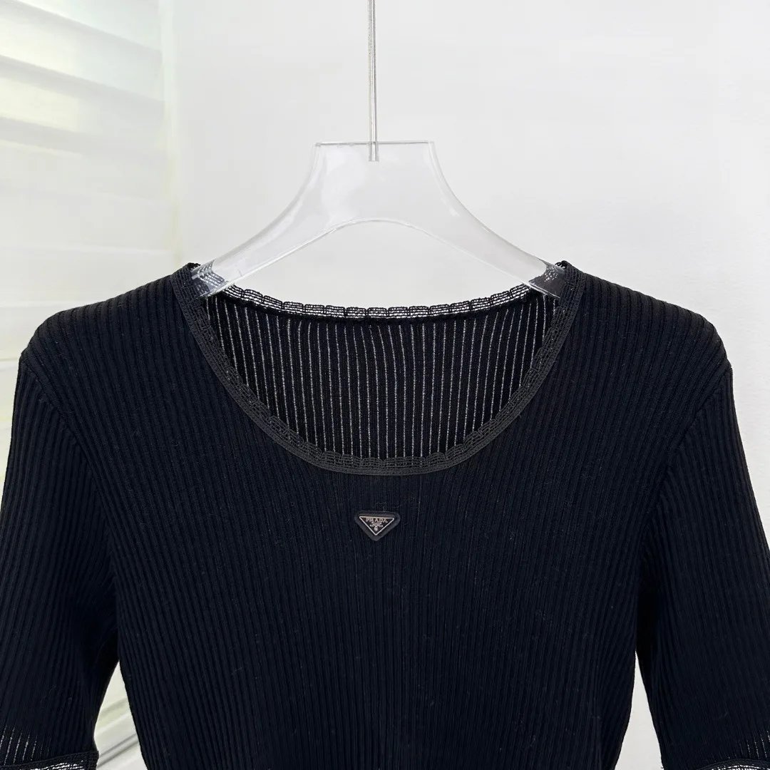 Women's Tops PRADA 18031103