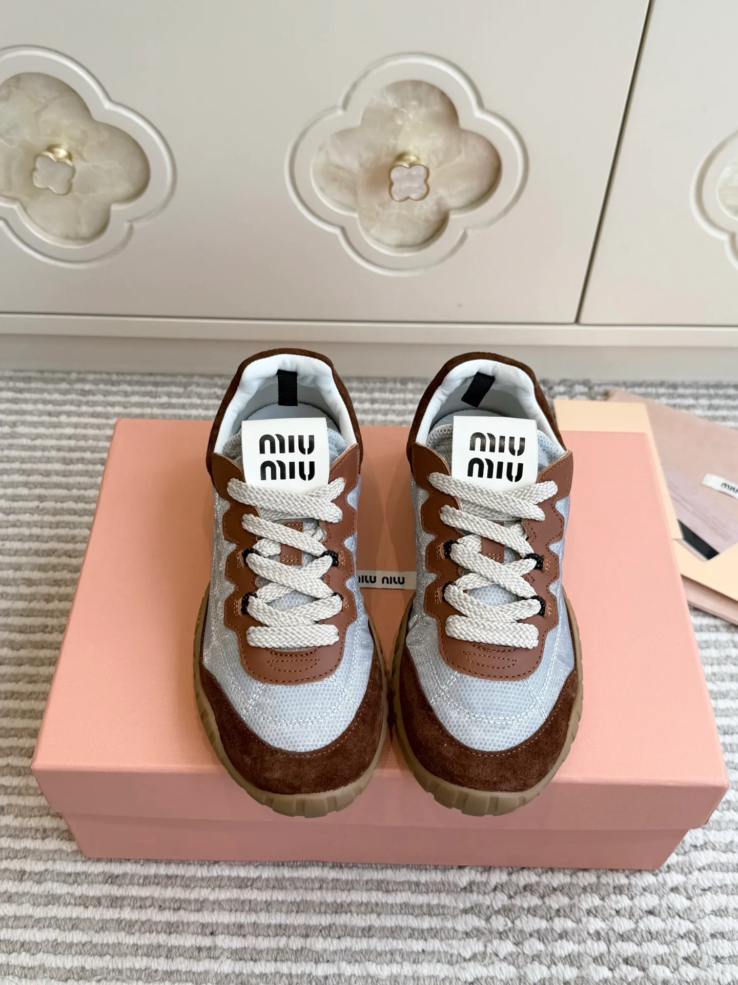 Кроссовки Женские Miu Miu 18559241