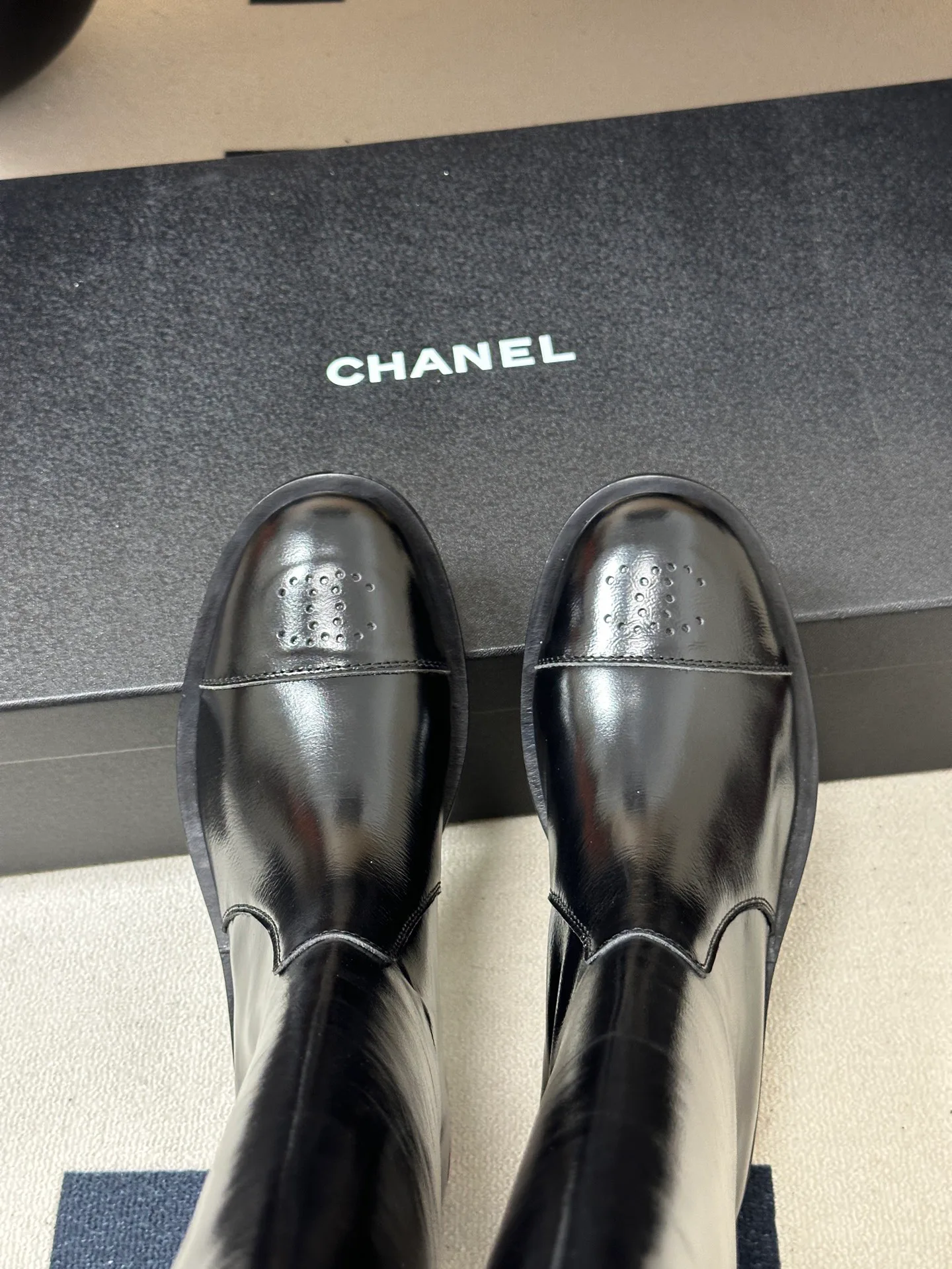 Women's Boots CHANEL 18069808