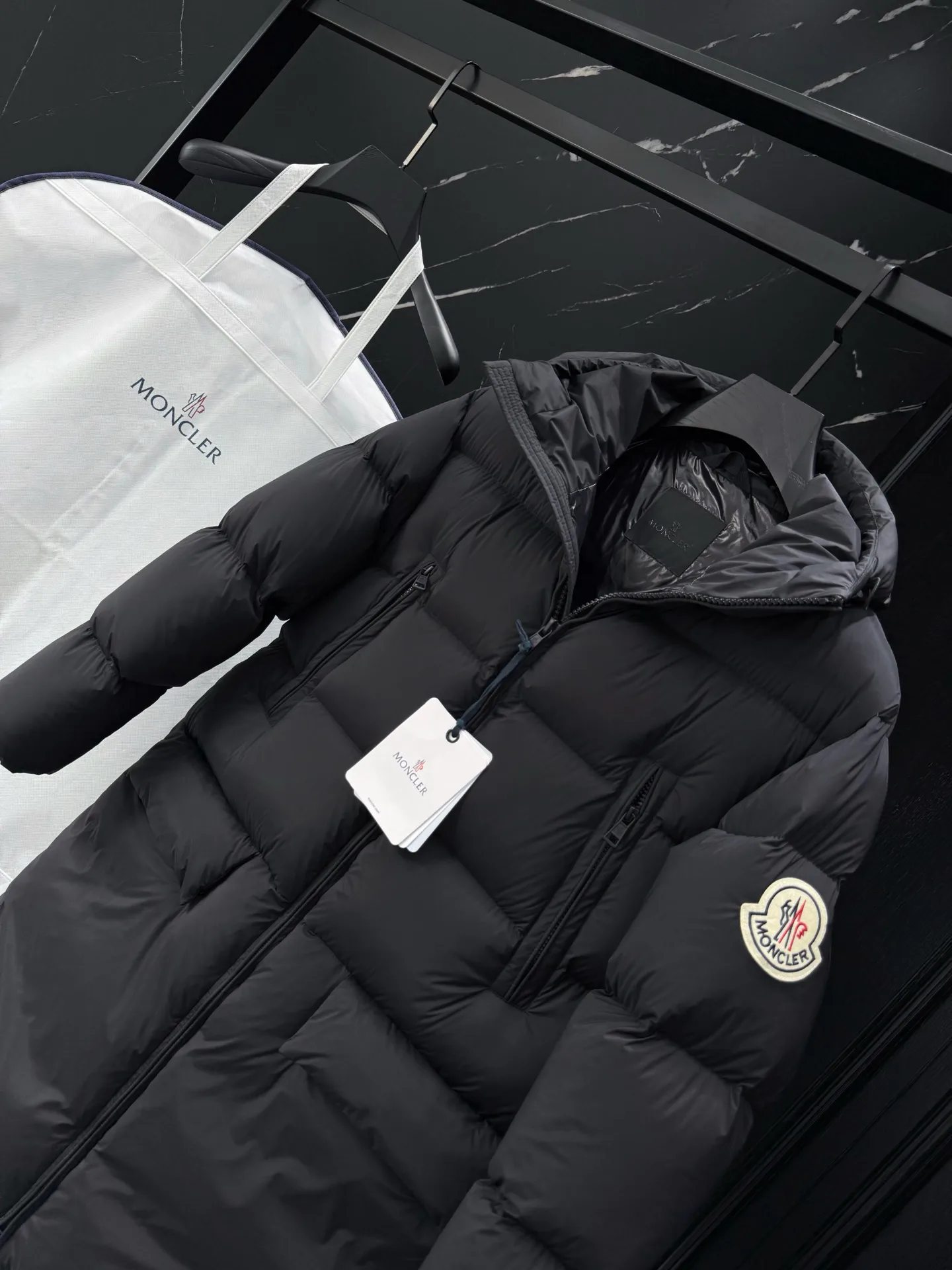 Куртки И Пуховики Мужские Moncler 18684465