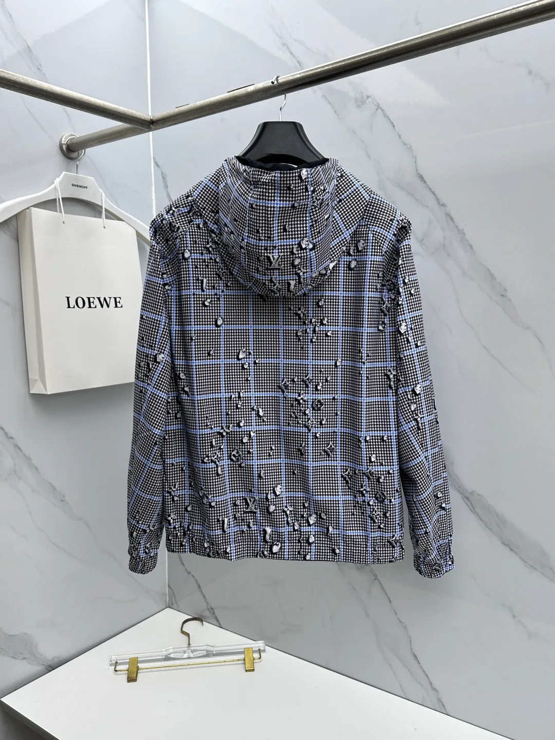 Куртки И Пуховики Мужские Louis Vuitton 18596972