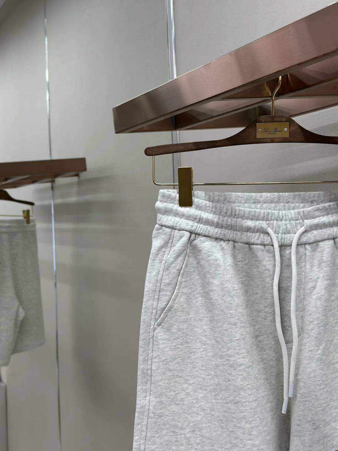 Men's Shorts PRADA 17468337
