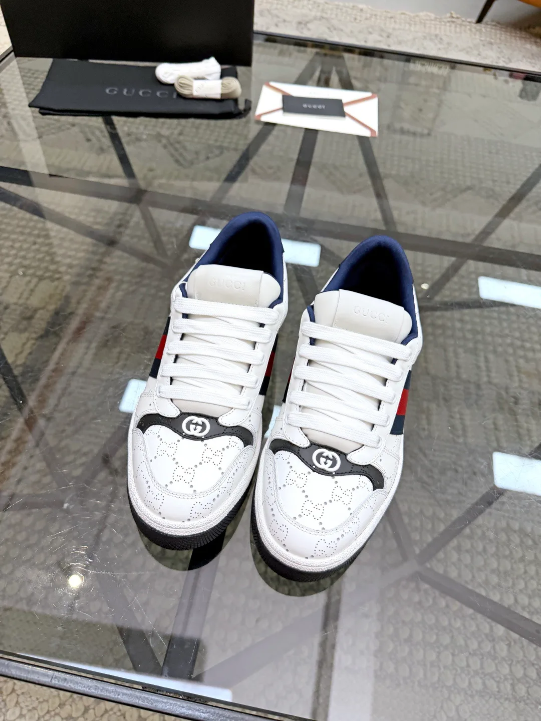 Men's Sneakers GUCCI 18449110