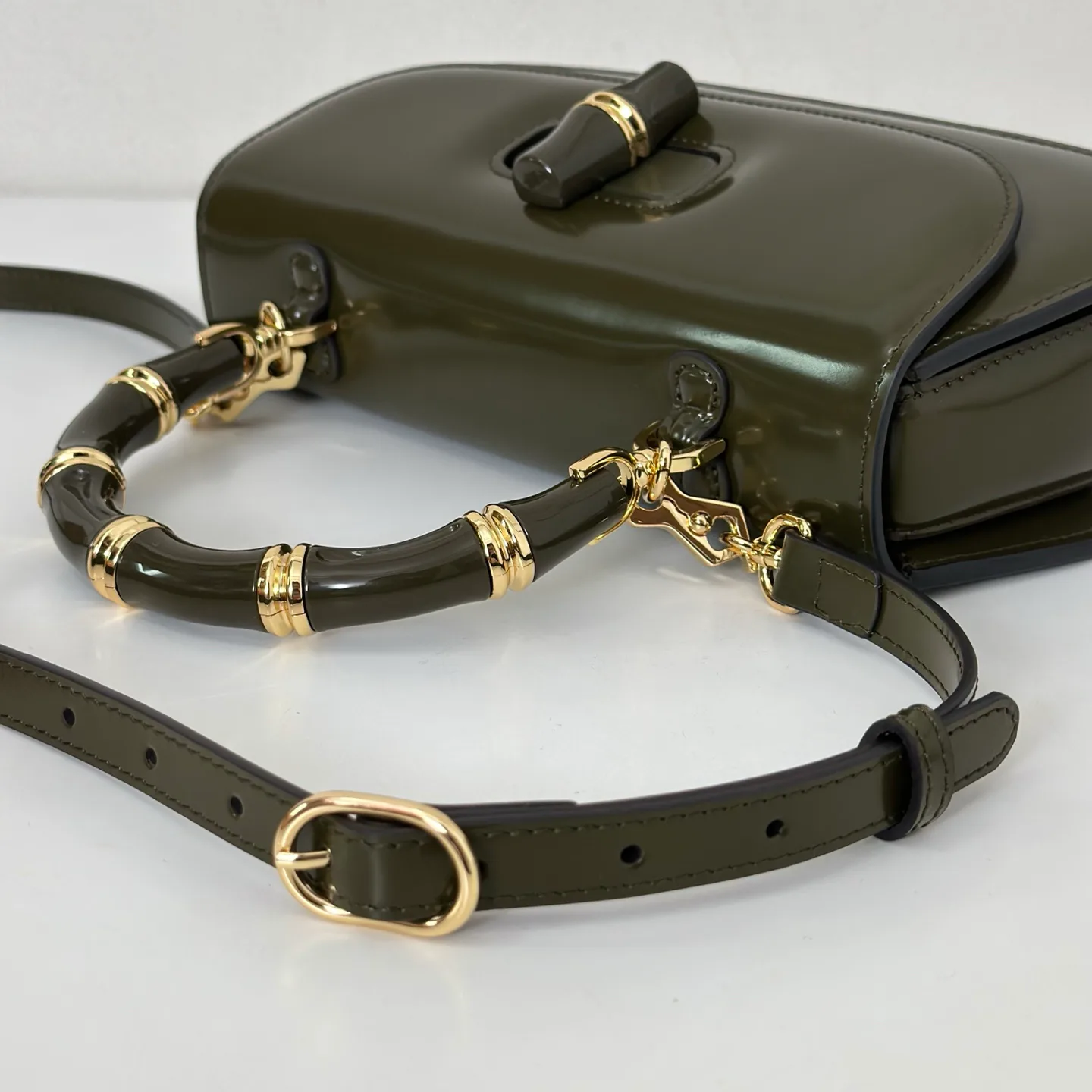 Women's Classic Handbags GUCCI 18361936