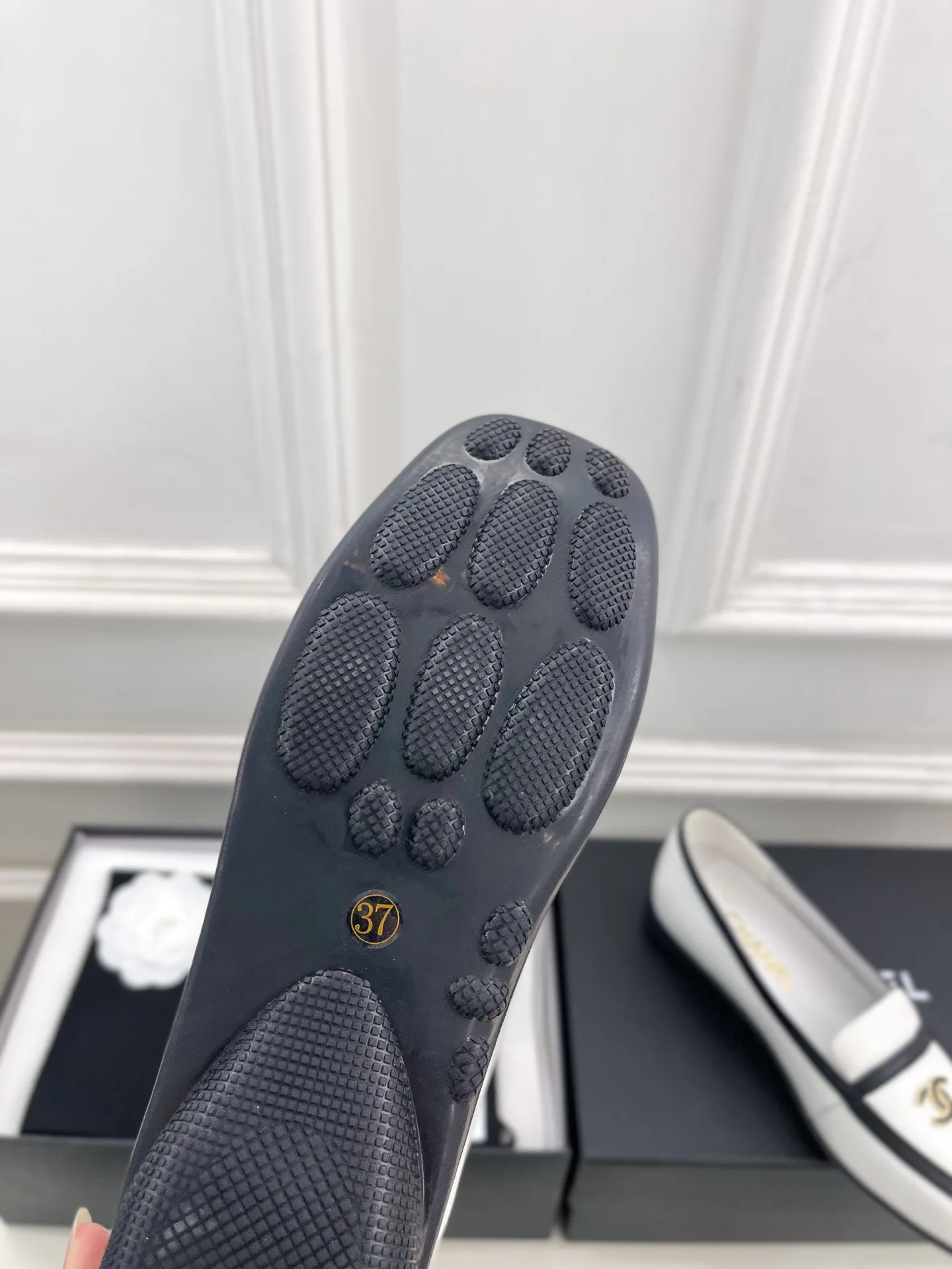 Women's Loafers And Moccasins CHANEL 18034986