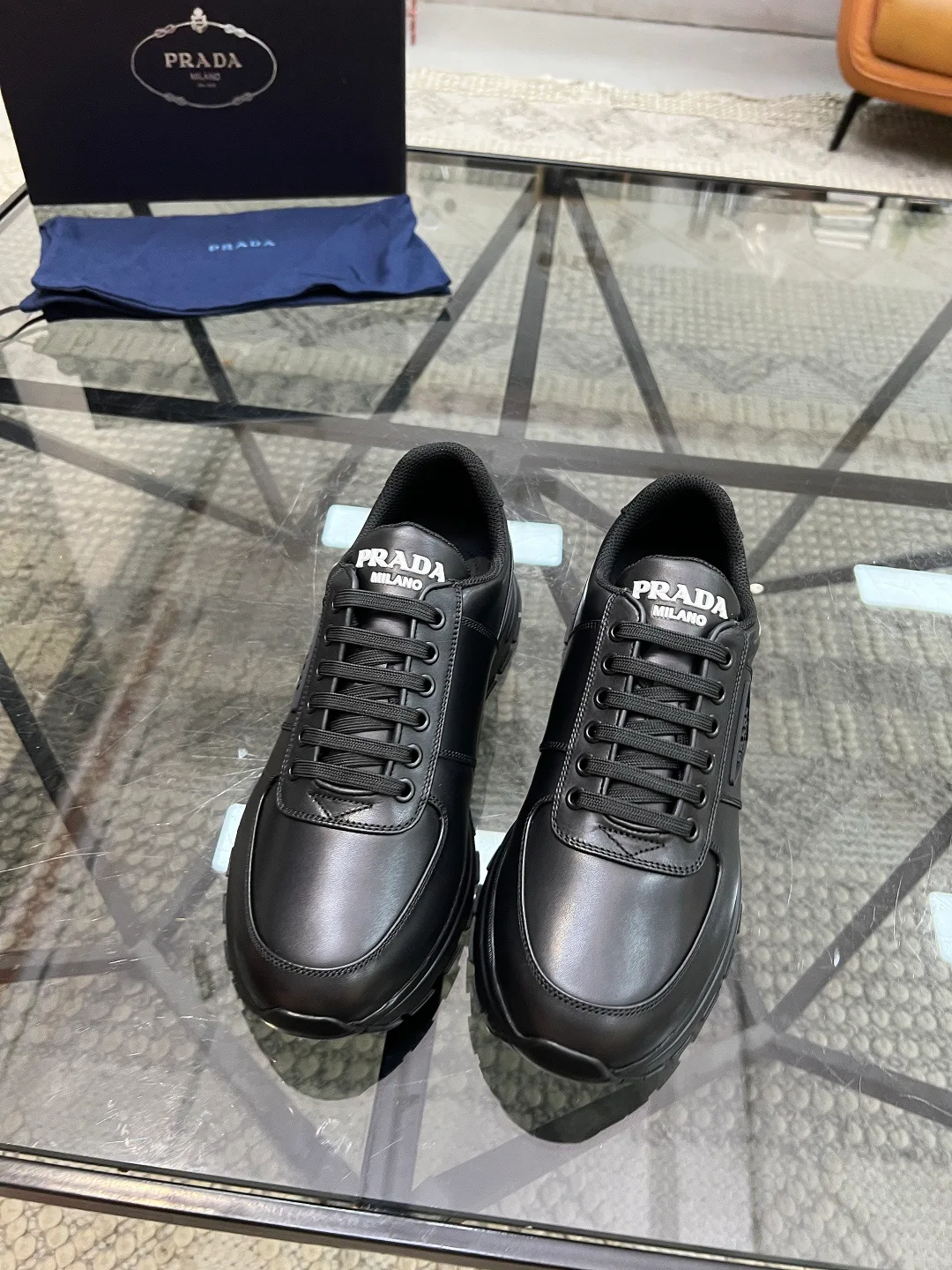 Men's Sneakers PRADA 17950937