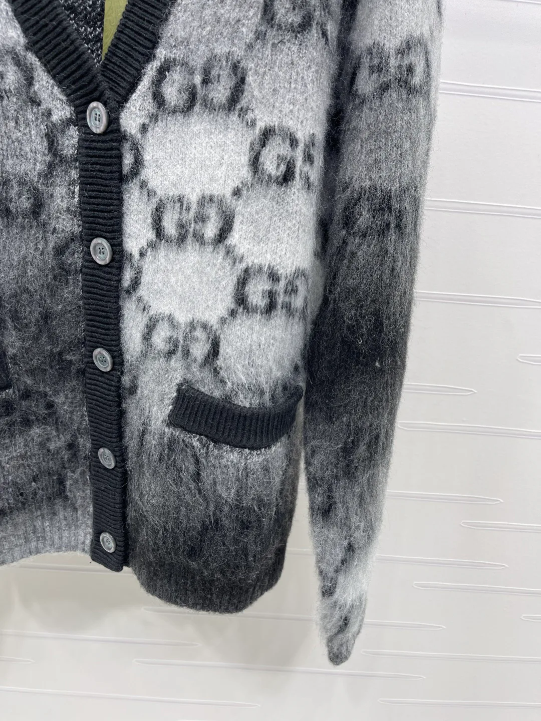 Women's Jumpers And Sweaters GUCCI 18437198