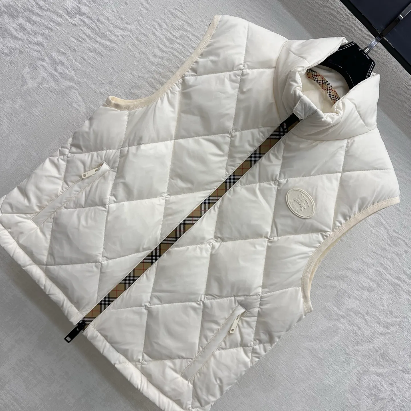 Women's Vests BURBERRY 18555711
