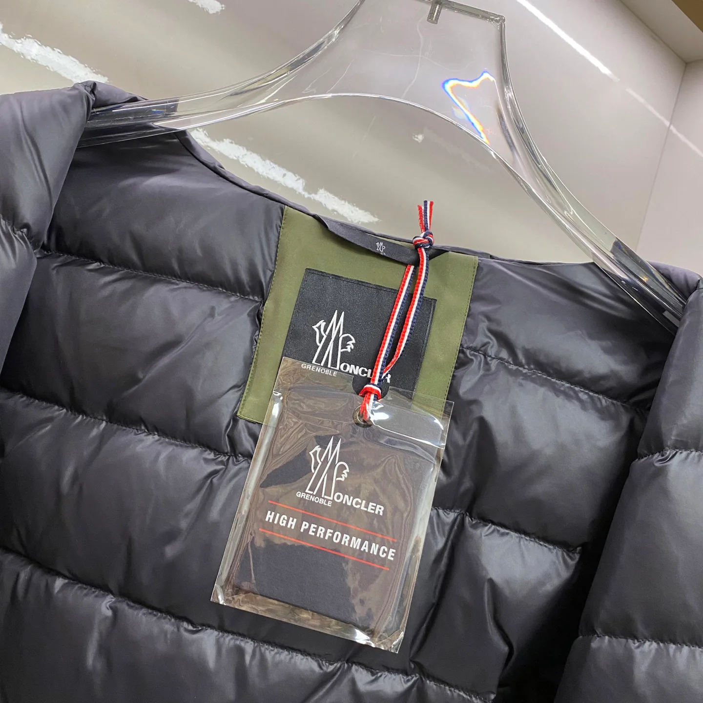 Men's Jackets And Down Jackets MONCLER 18029239