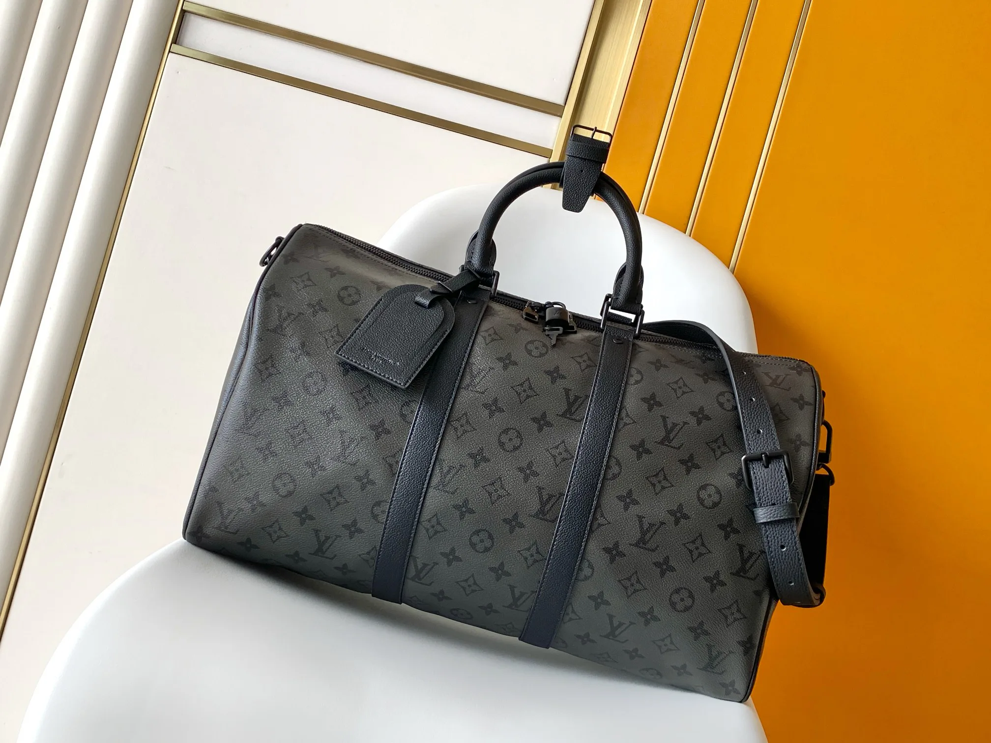 Women's Travel Bags LOUIS VUITTON 17949176