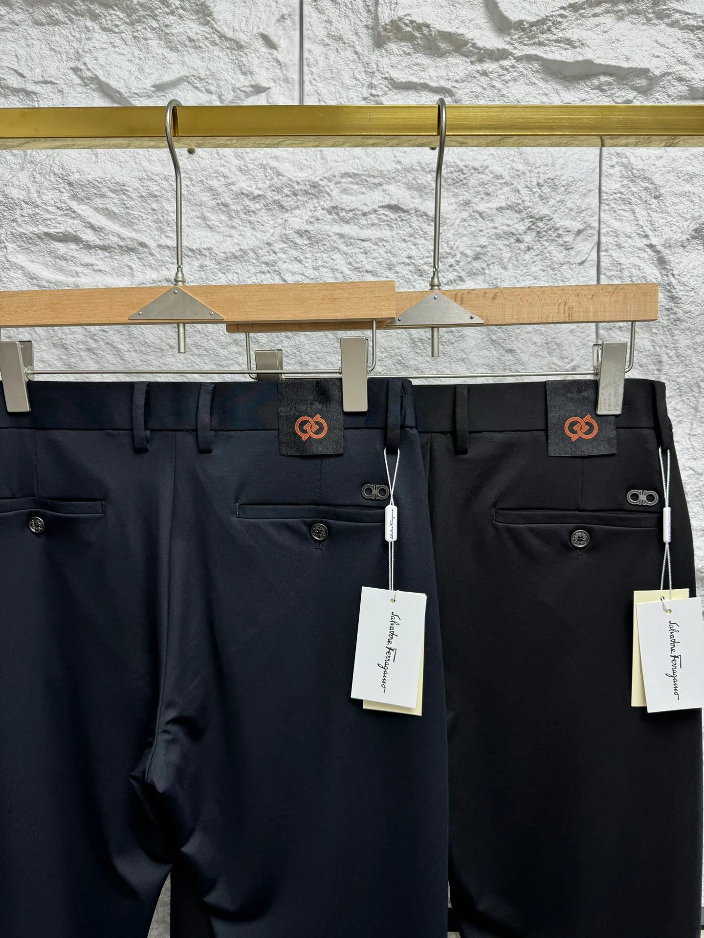 Men's Trousers SALVATORE FERRAGAMO 17781902