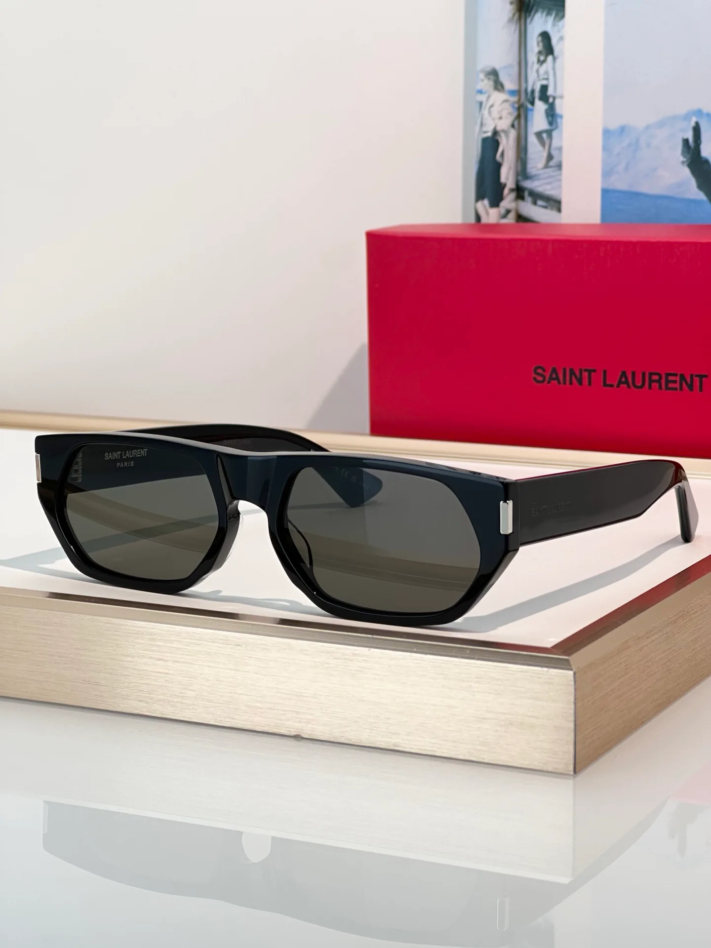 Glasses SAINT LAURENT 18060416
