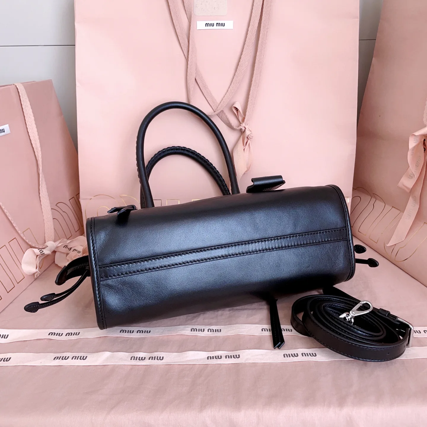 Women's Classic Handbags MIU MIU 18004751
