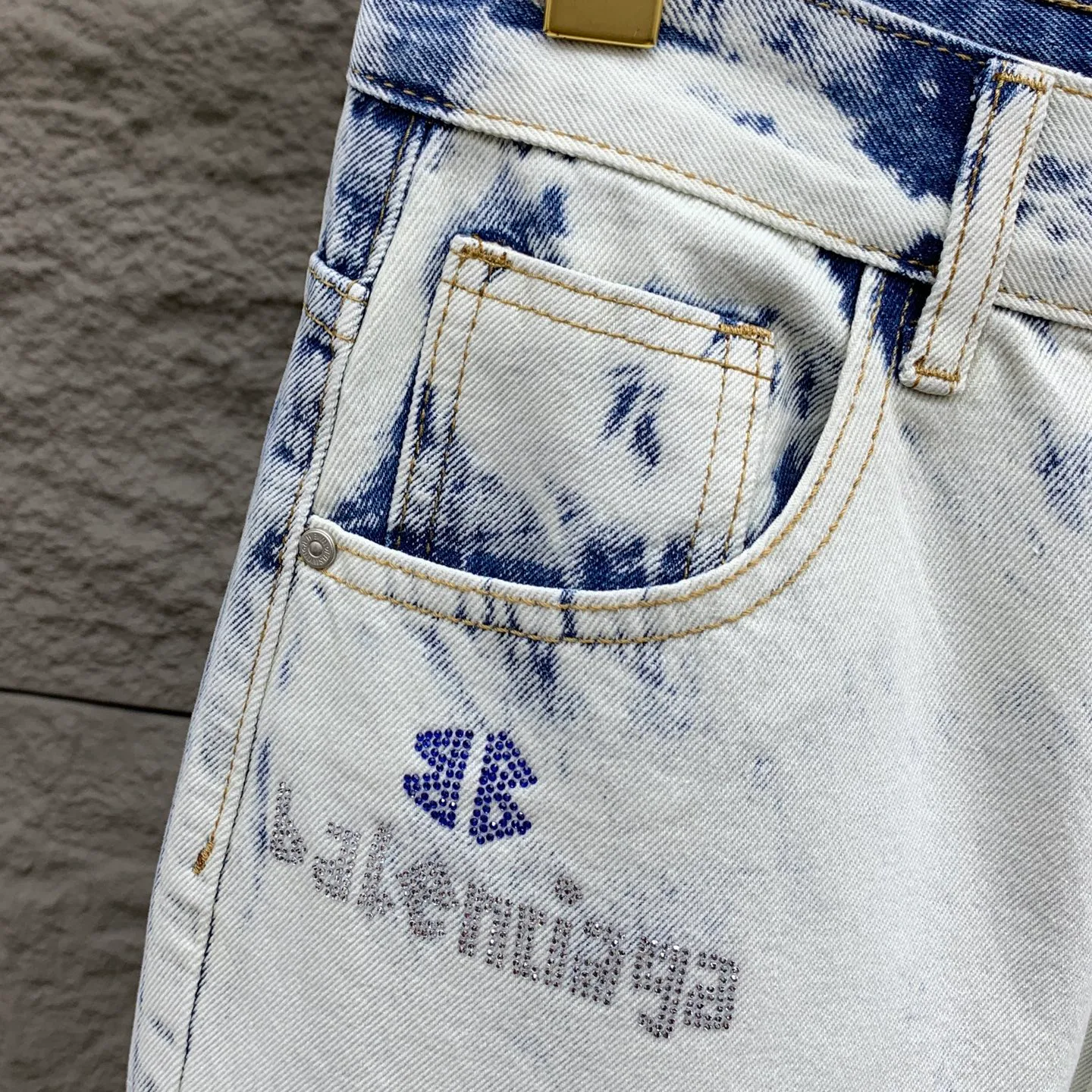 Men's Jeans BALENCIAGA 18296267