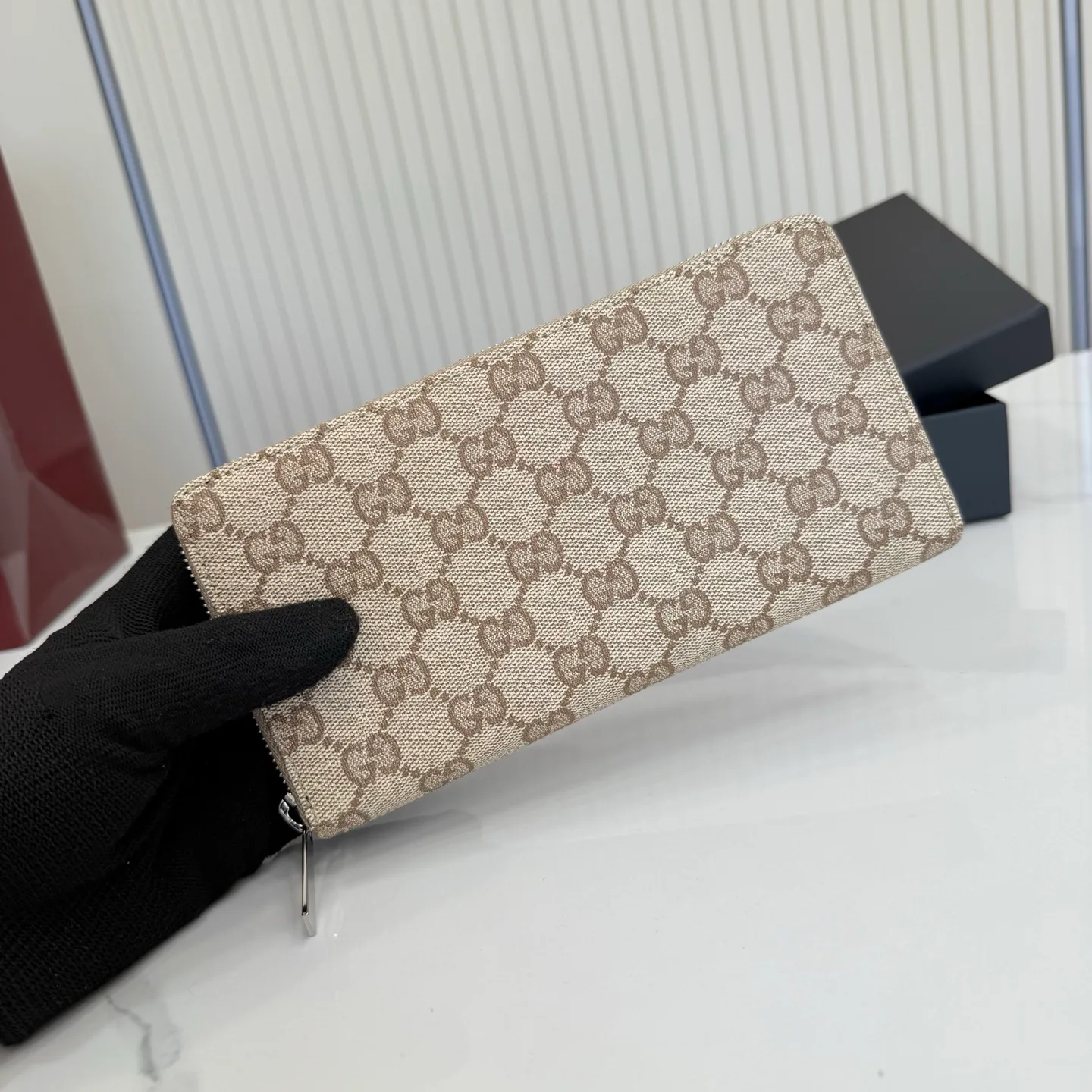 Women's Clutches GUCCI 17948269