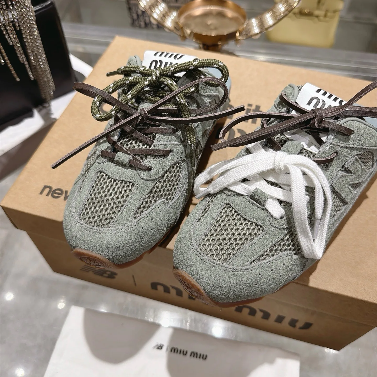 Women's Sneakers MIU MIU 17829342