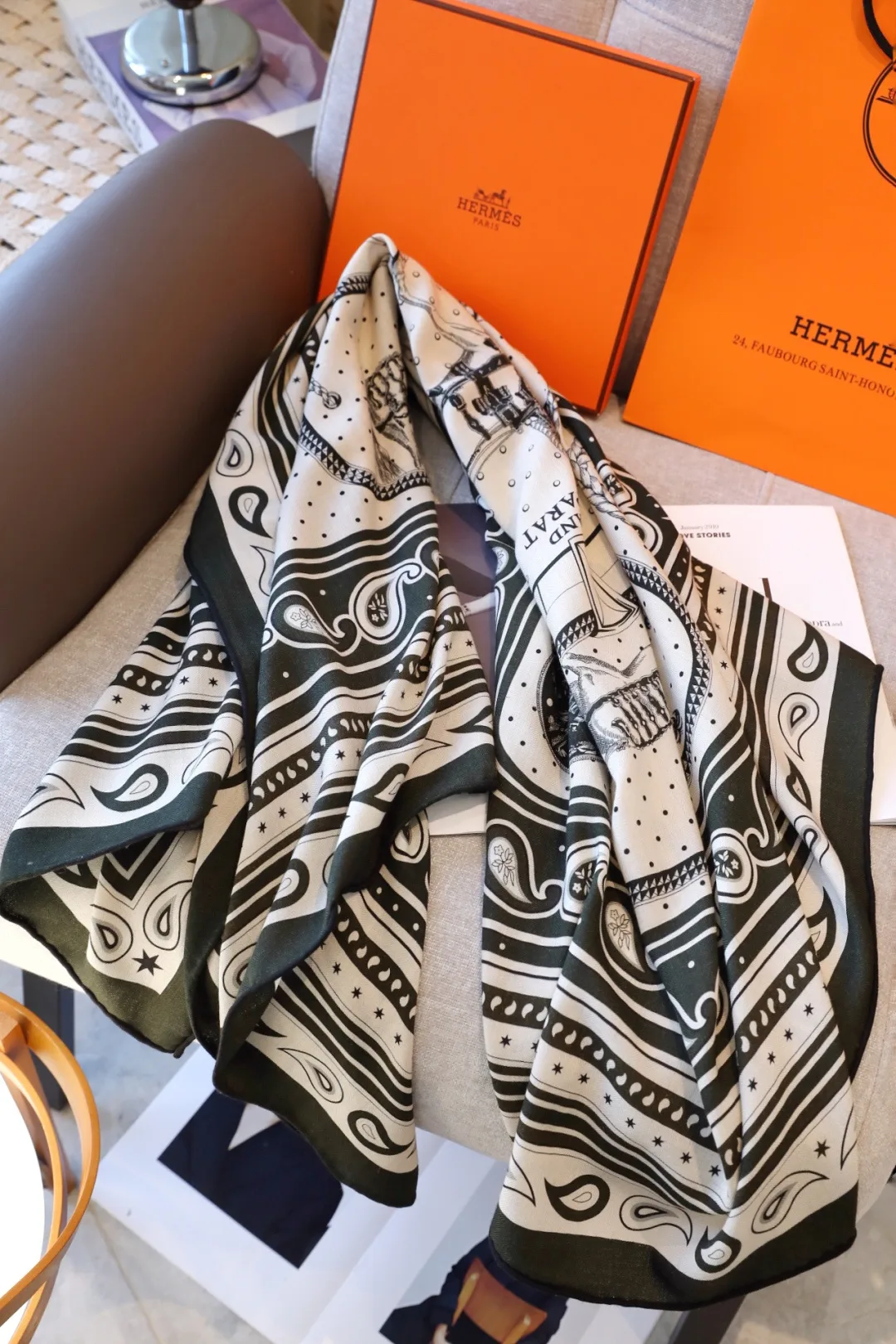 Silk Scarves HERMES 18093515