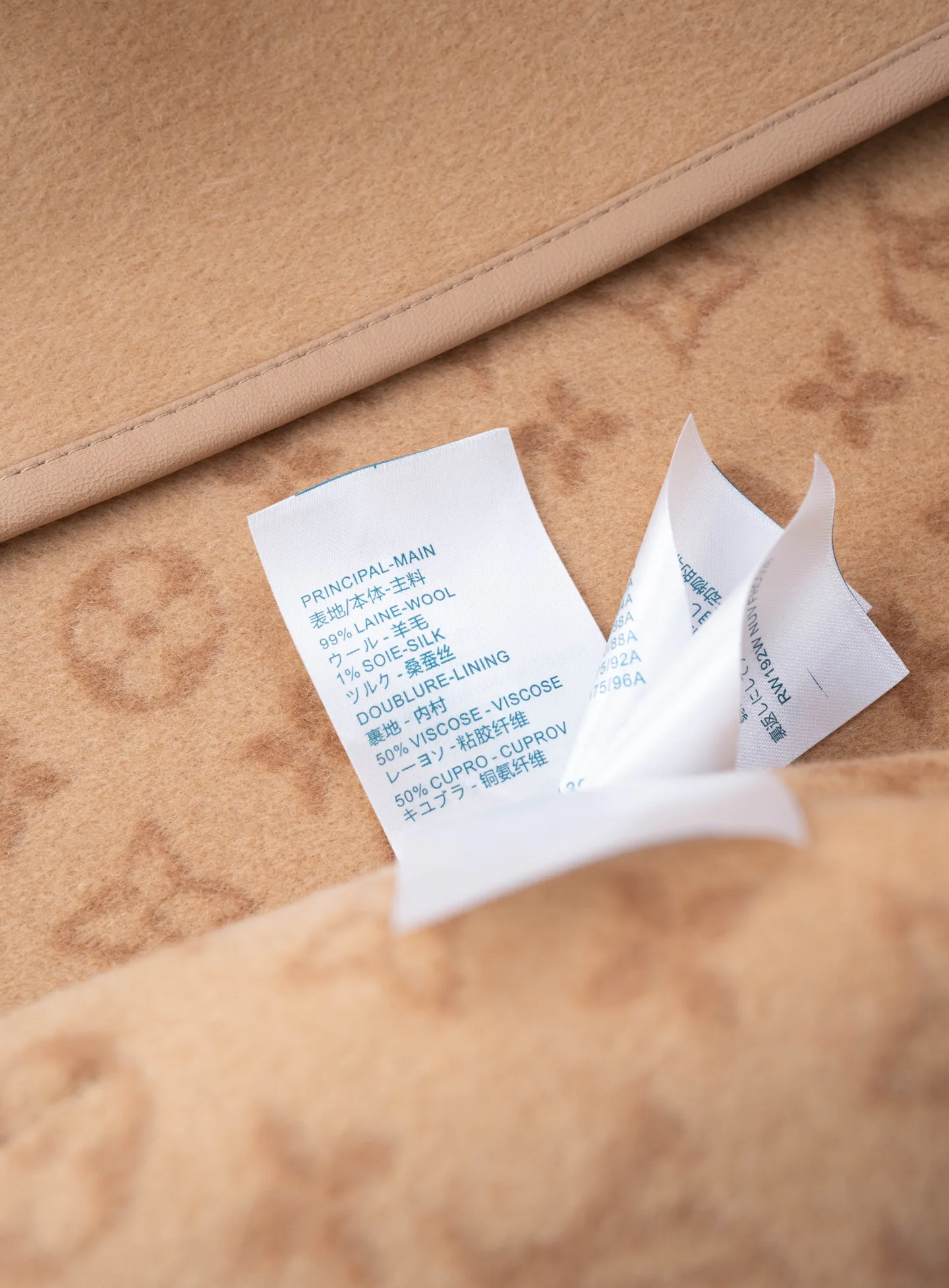 Women's Coats LOUIS VUITTON 18206310