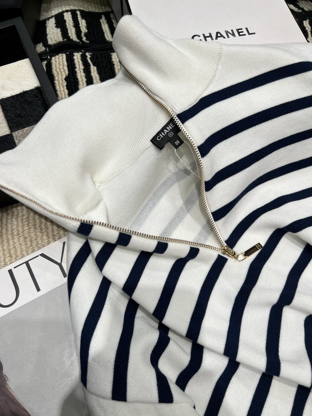 Women's Jumpers And Sweaters CHANEL 18172186
