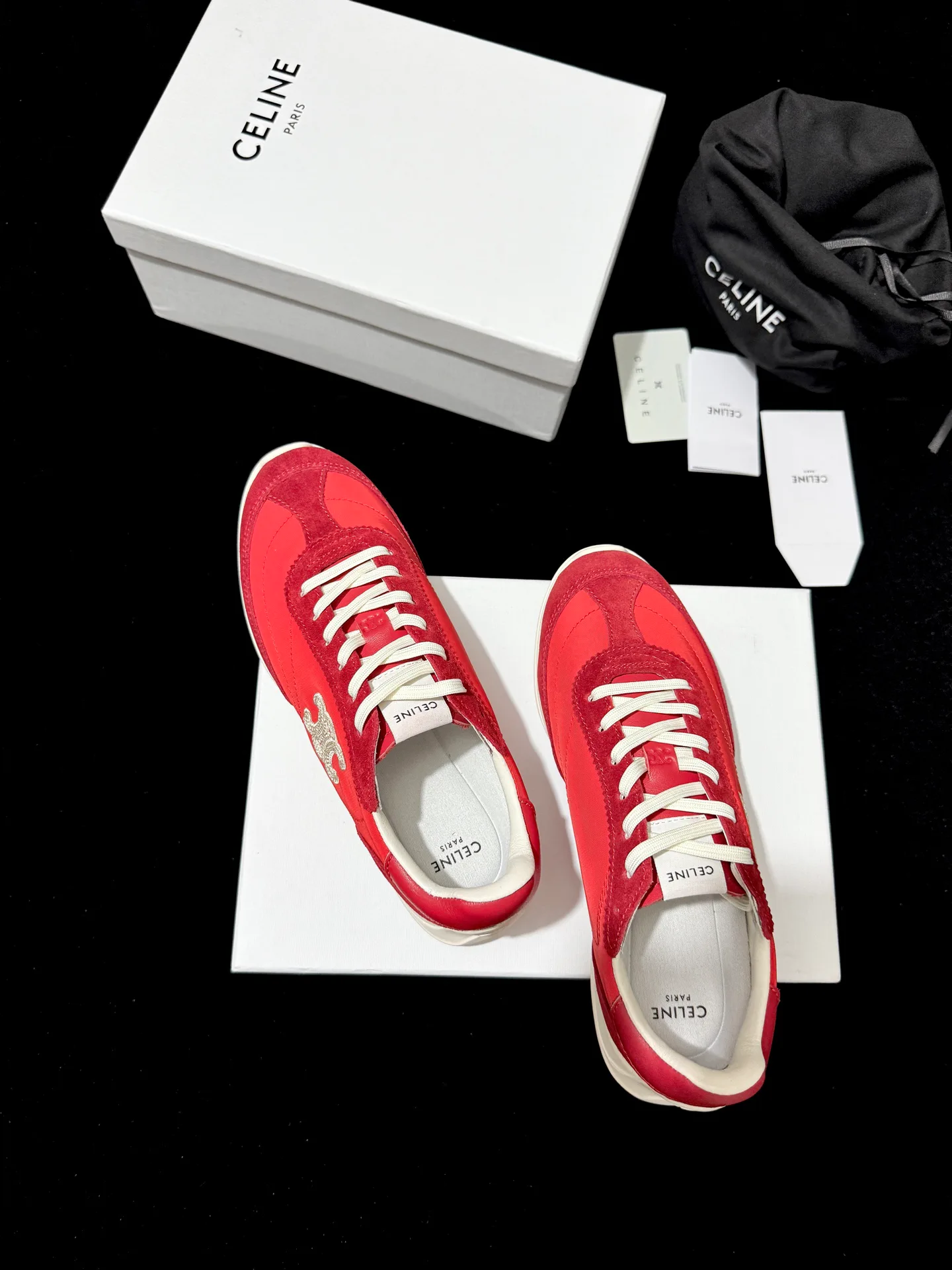 Women's Sneakers CELINE 18110389