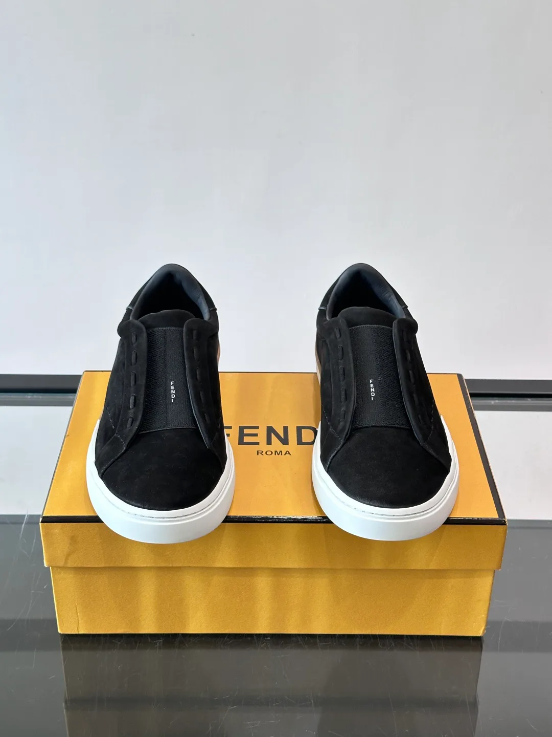 Men's Sneakers FENDI 17466859
