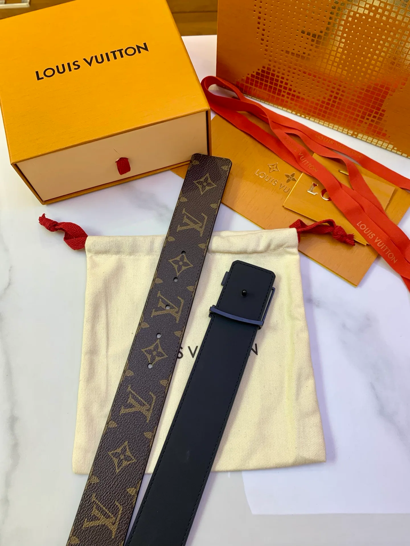 Belts LOUIS VUITTON 17725236
