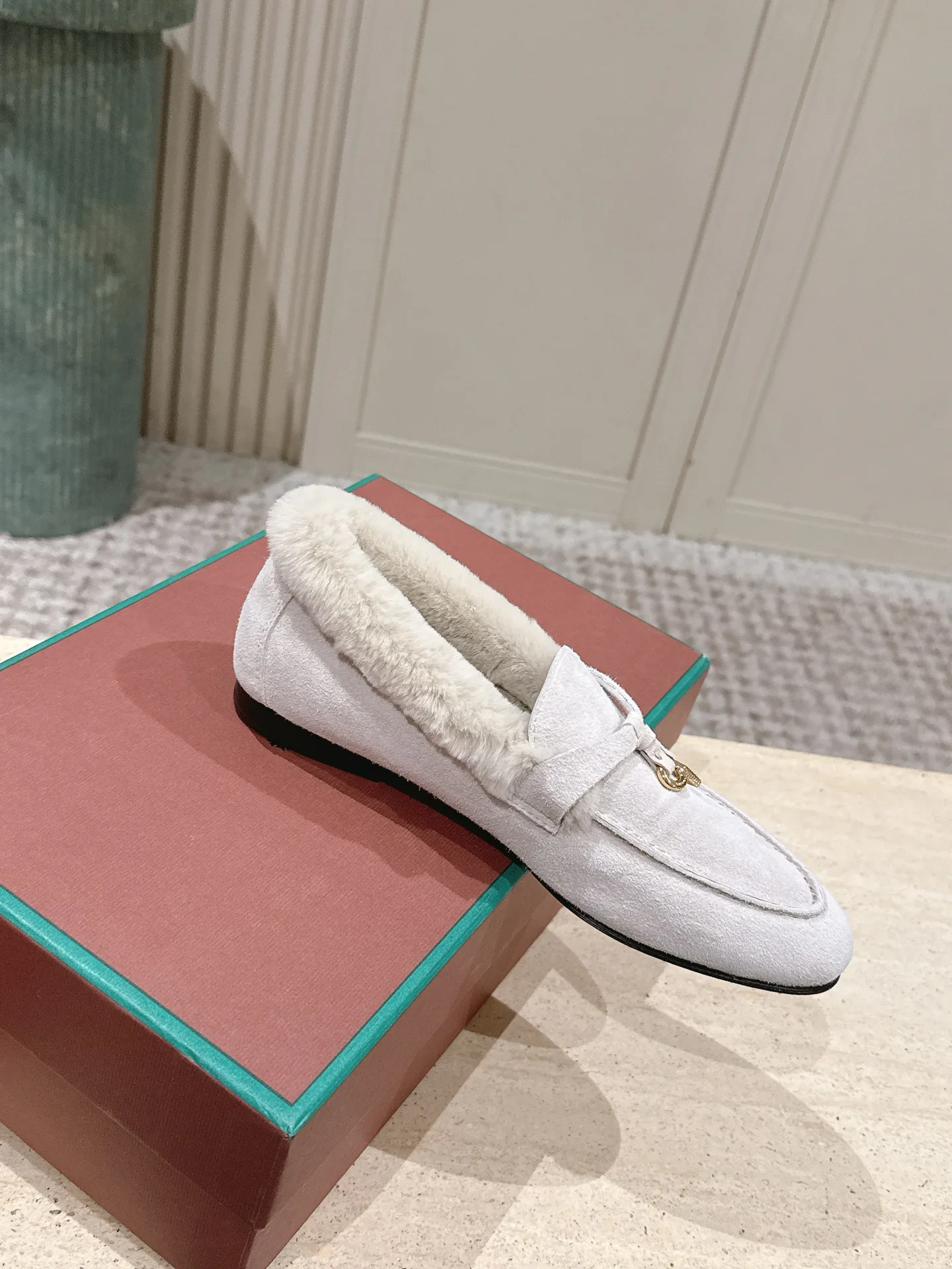 Women's Loafers And Moccasins LORO PIANA 17850354