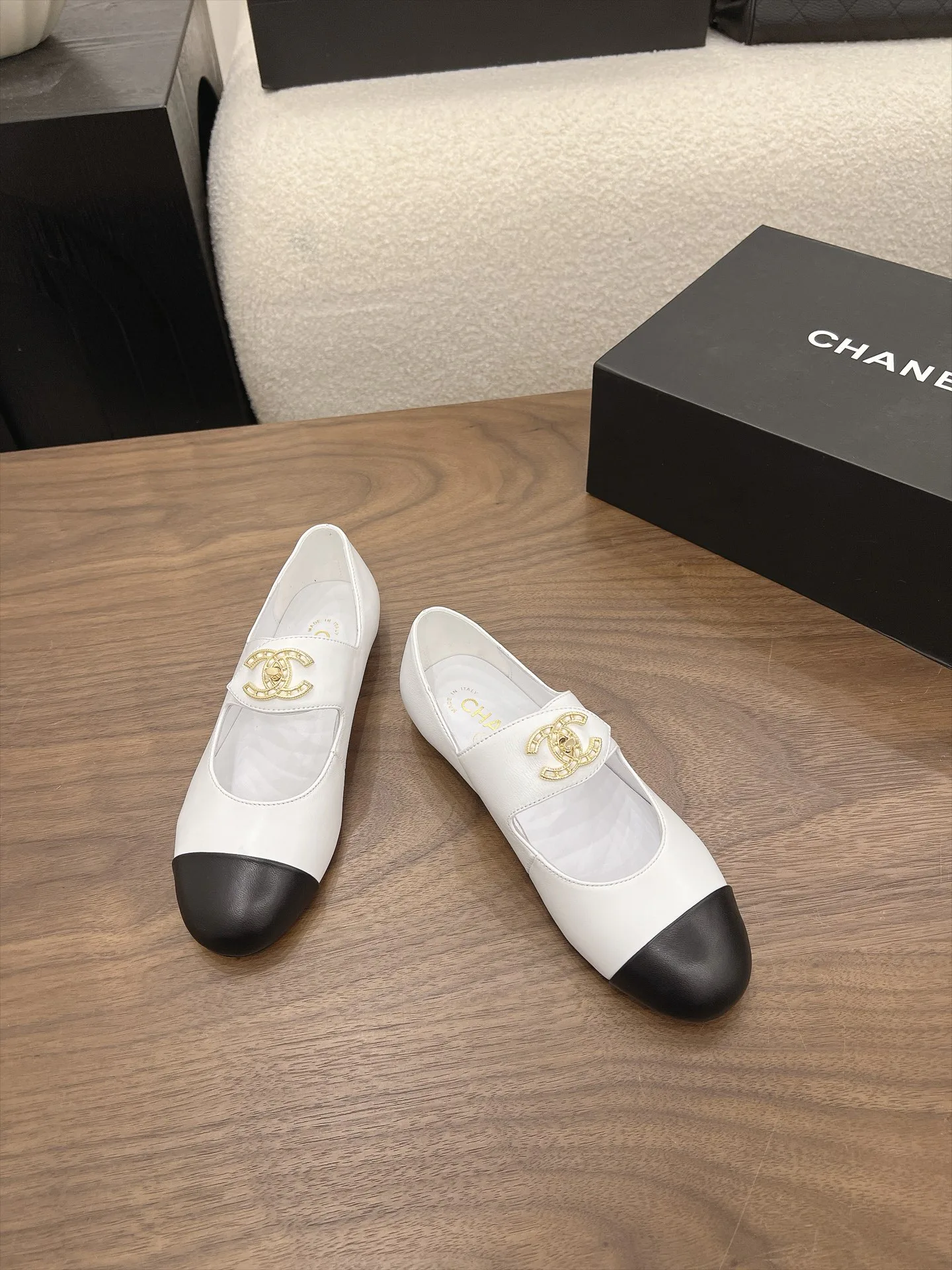Women's Heels CHANEL 17981659